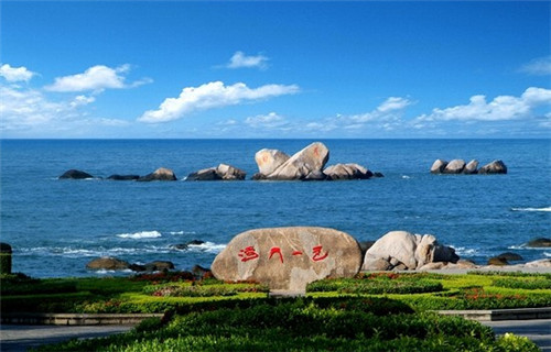 特色火锅店面要多大才够，加盟深海800米自助餐厅客源稳定吗